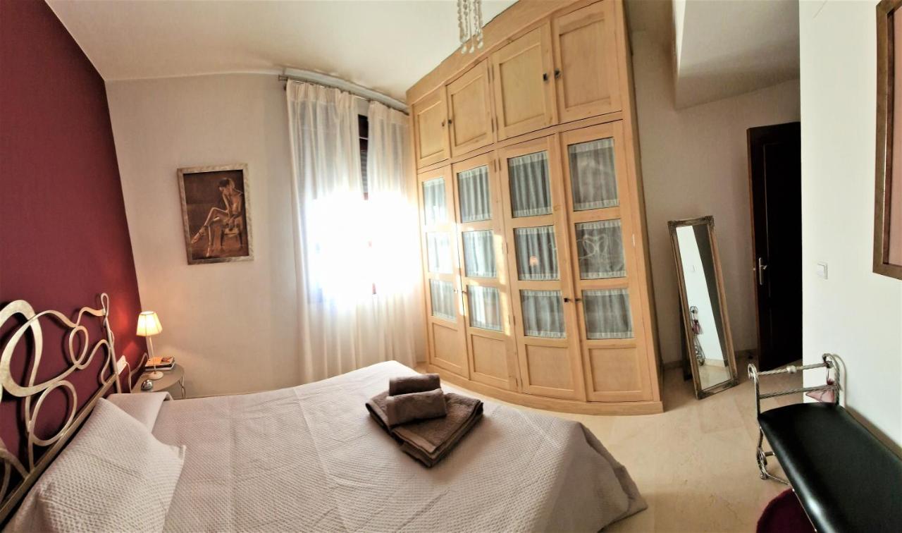 Ds Duplex Puente Romano-Mezquita Con Parking Córdoba Eksteriør billede